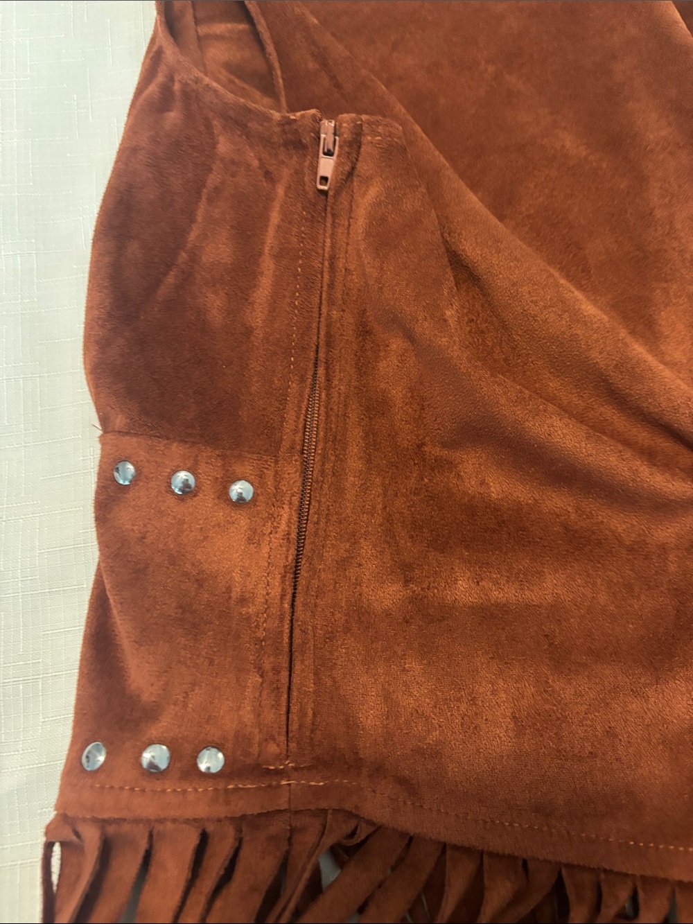 Rock & Roll Cowgirl Rust Brown Studded Fringe Faux Micro Suede Tank SZ L Western - Picture 11 of 13